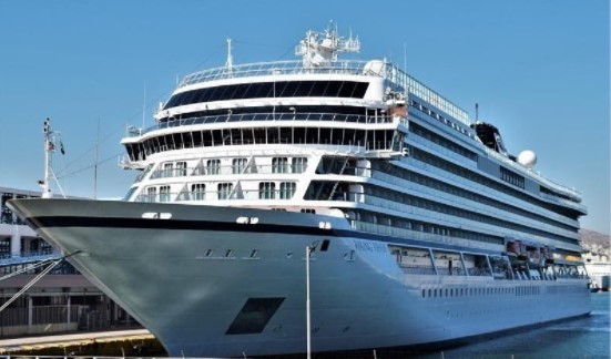 Στο λιμάνι του Βόλου το «VIKING VENUS»