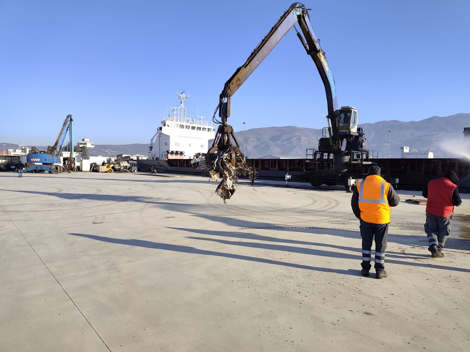 Απόφαση ετών έγινε πραγματικότητα – Ολοκληρώθηκε η μεταφορά του σκραπ στον Γ’ ‘Προβλήτα